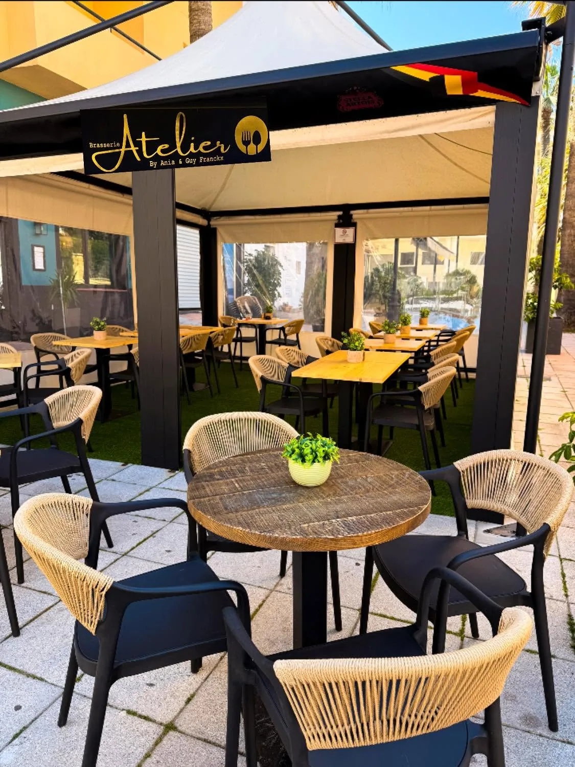 The Brasserie Atelier terrace and entrance